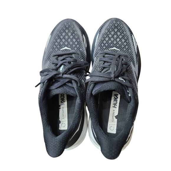 Hoka Clifton 9 running shoes in a black and white colorway women's 7.5 - Picture 5 of 9